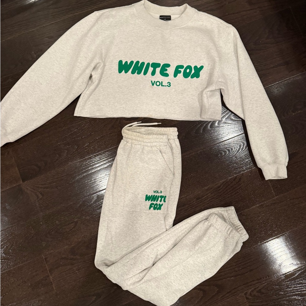 White Fox Gray Sweatshirt and Joggers Set
